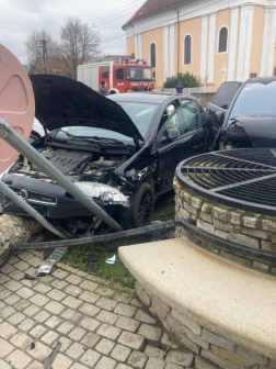 Két autó ütközött Kaposfőn