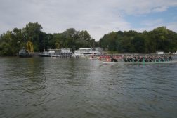 Harc a dobogóért
