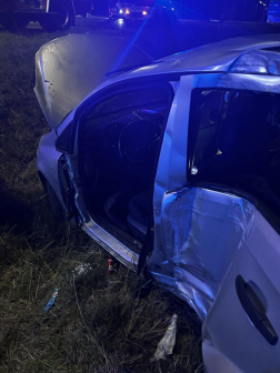 A tűzoltók szabadították ki a sofőrt