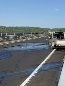 A tűzoltók fékezték meg a lángokat