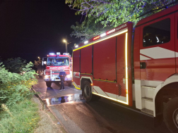 Siófoki tűzoltók a helyszínen
