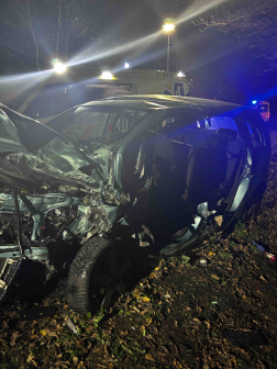 Szétfeszítették a roncsot