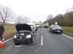 Négy jármű ütközött