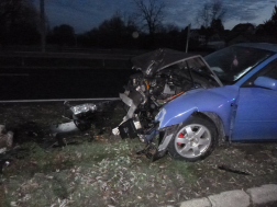 Kitörte a villanoszlopot