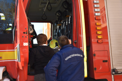 Karácsonyi ajándékozás