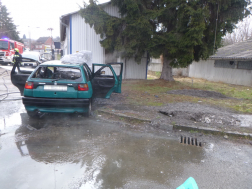 Rövid idő alatt elfojtották a tüzet