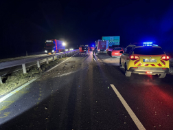 A mentők két sérültet kórházba vittek