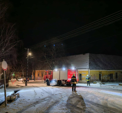 Elakadt buszt mentettek