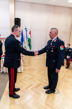 kersák józsef gratuláció