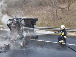 Kigyulladt az autó
