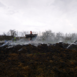 Szétbontották a halmot