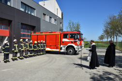 ÚJ gépjárműfecskendő átadása