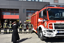 ÚJ gépjárműfecskendő átadása