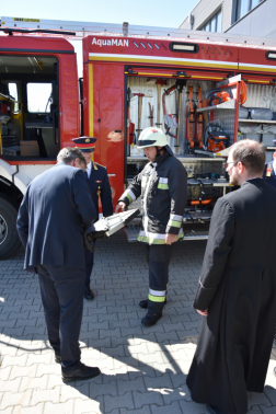 ÚJ gépjárműfecskendő átadása