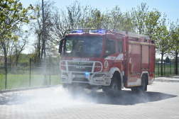  Új tűzoltóautó Somogyban