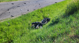 A motoros életét vesztette, utasát mentőhelikopter szállította kórházba
