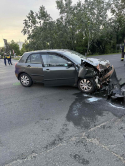 Hárman sérültek meg a balesetben