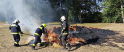 Szétbontották a kazalt