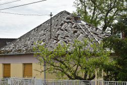 Kilyukasztott palatetők